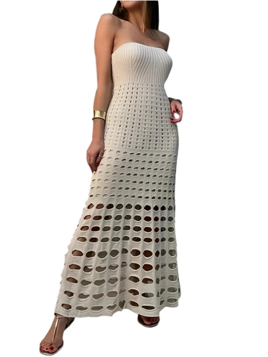 Beige strapless knitted dress