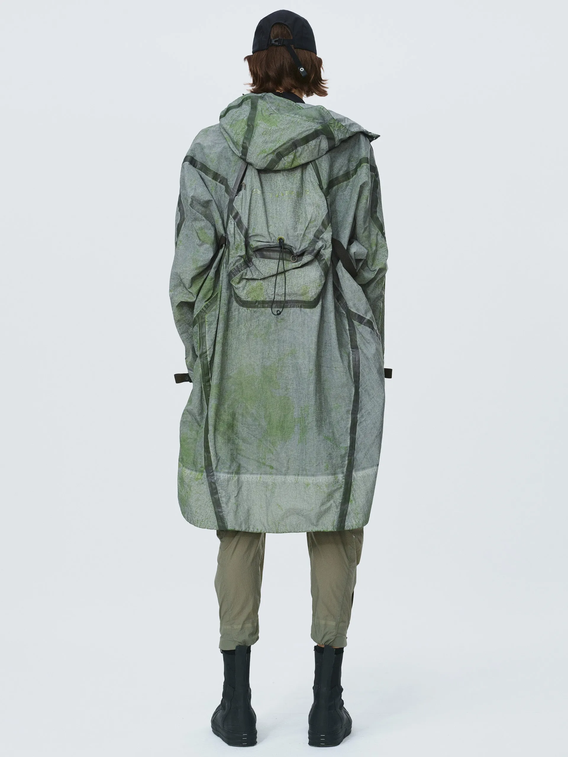 edge vagrants / backpack overcoat