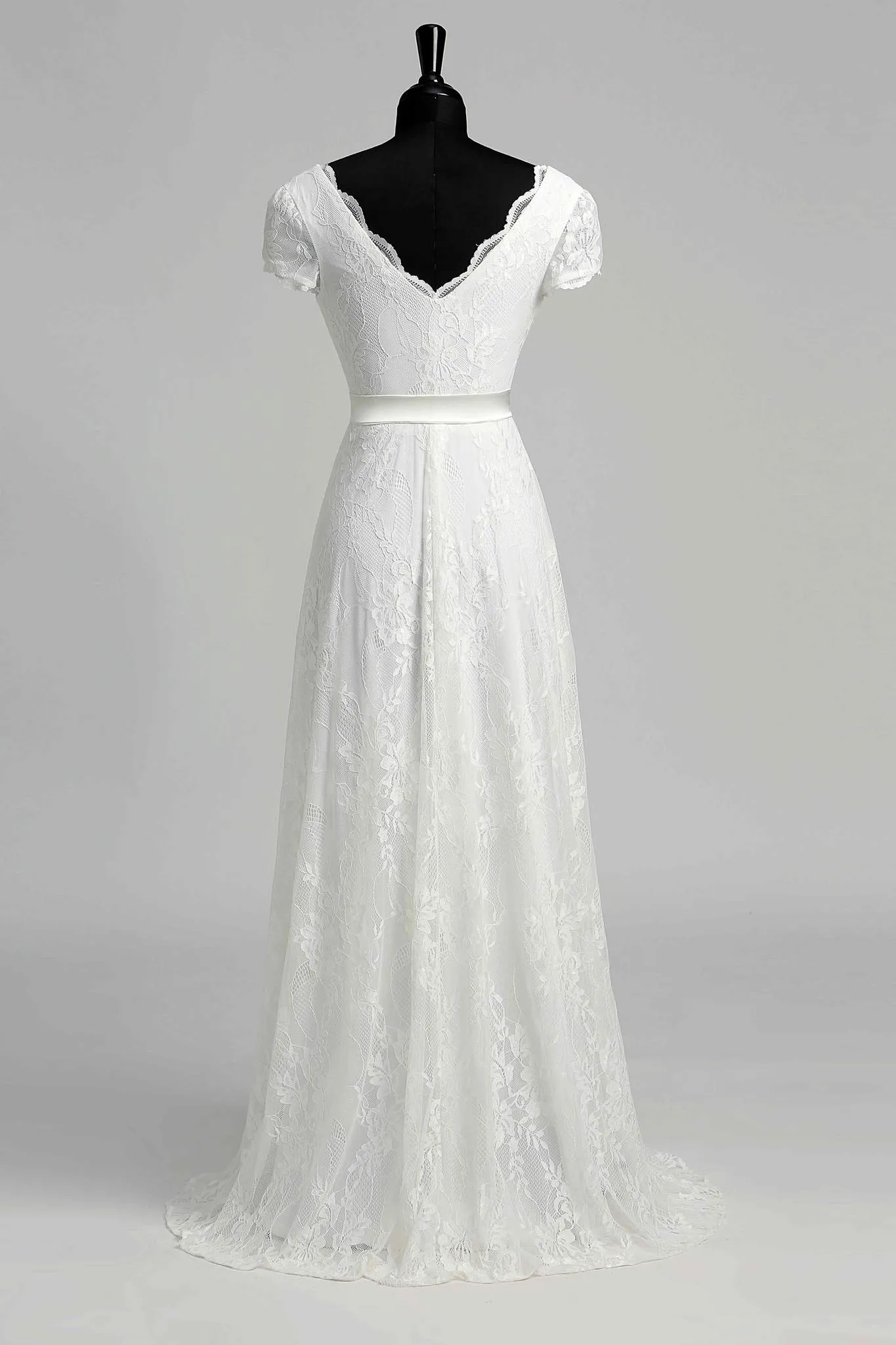 Short Sleeve Lace Wedding Dress