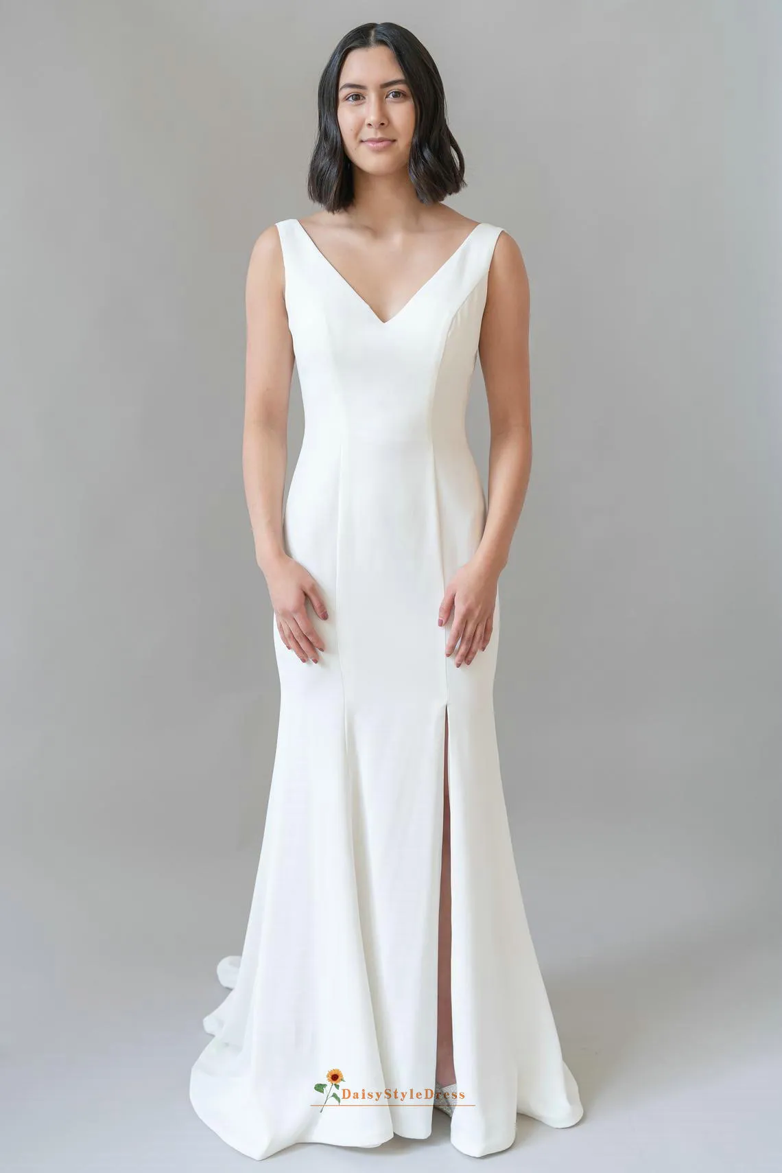 Simple Fitted V-neck Slit Wedding Dress