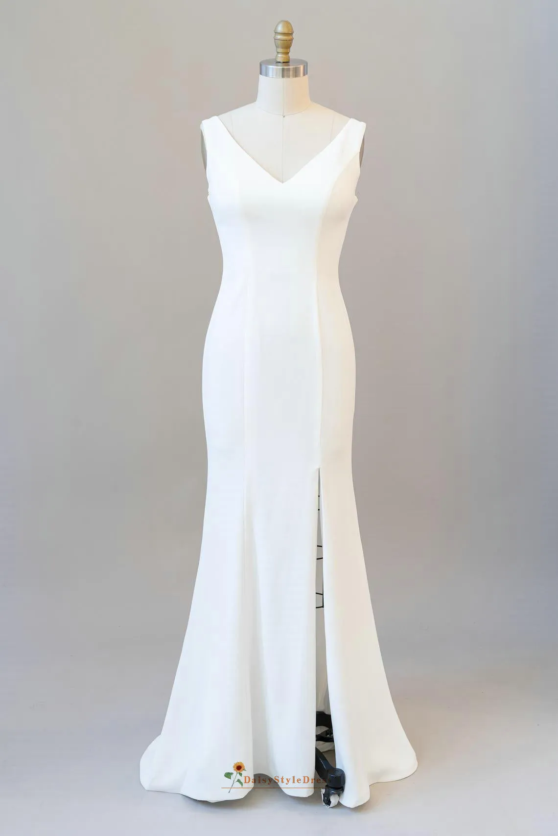 Simple Fitted V-neck Slit Wedding Dress