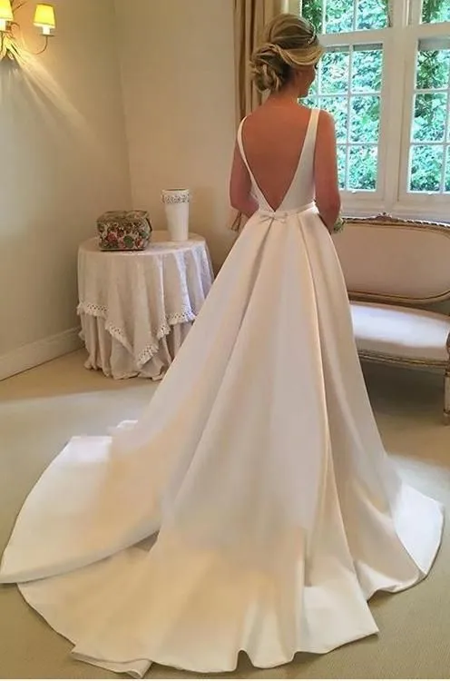 Simple Low Back Round Neckline Wedding Dress