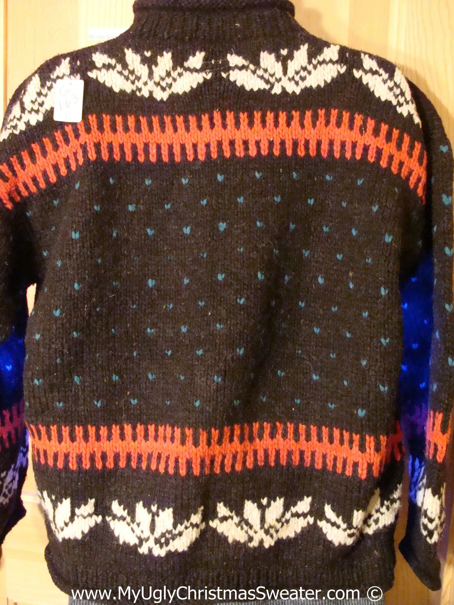 Vintage Skiers Tacky Xmas Sweater with Lights (g163)