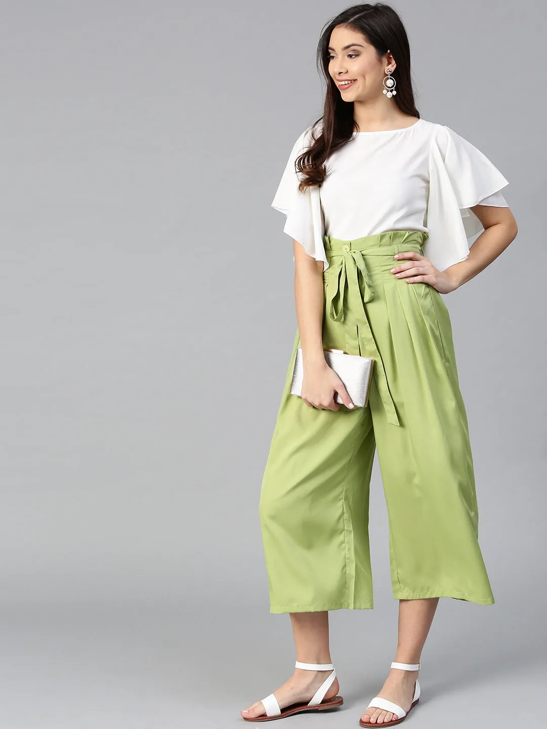 women solid top with culottes