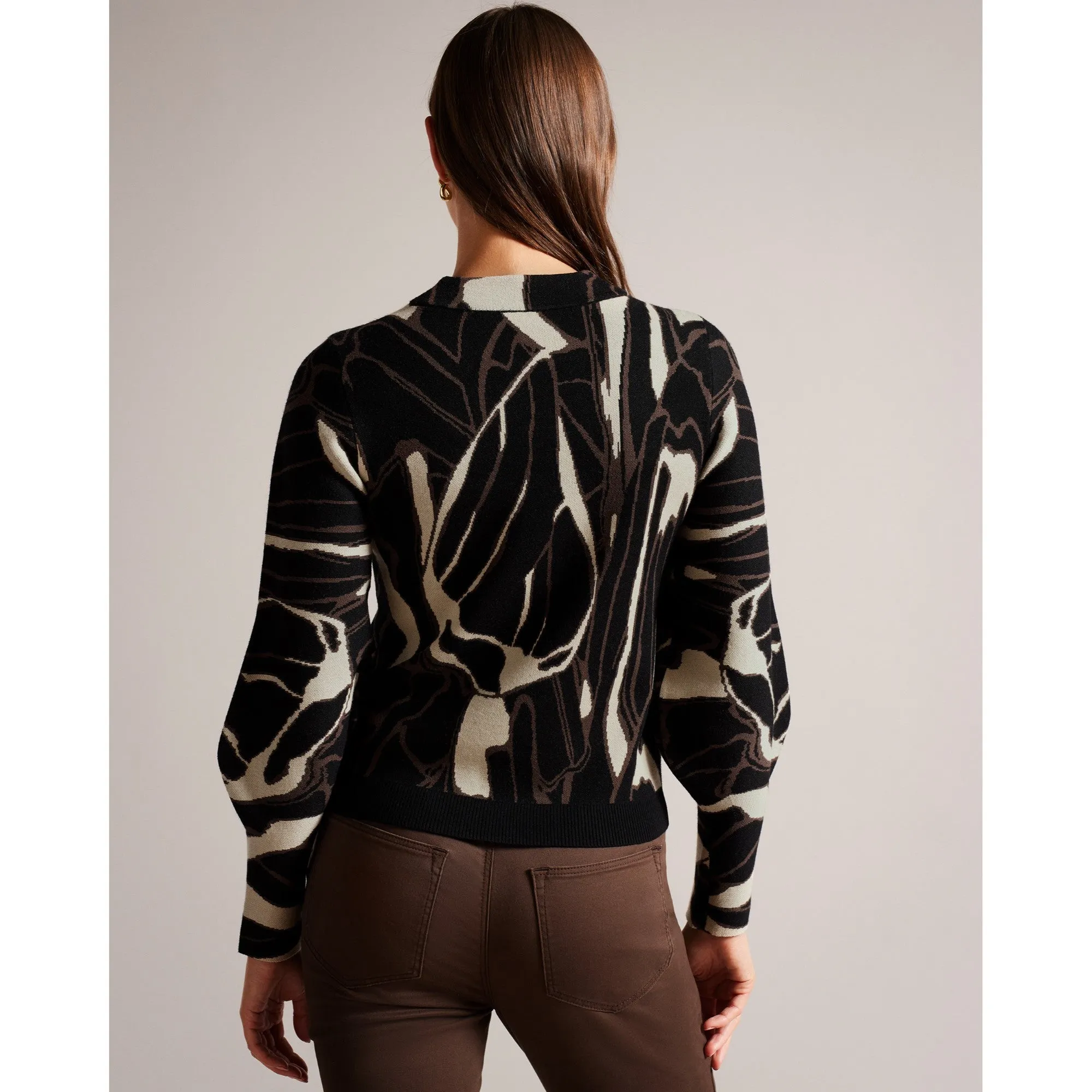 Women Wmk-Marelia-Jacquard Sweater With Sleeve Detail - Black